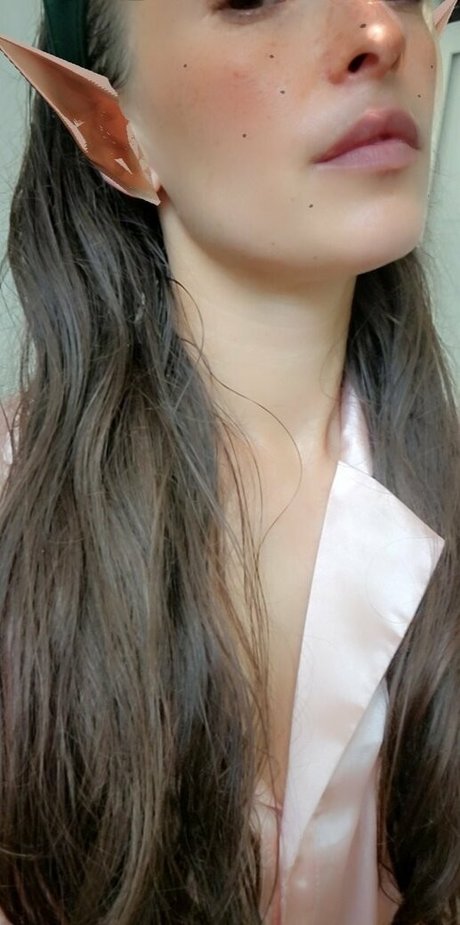 seins moyens onlyfans beau pornographique galerie