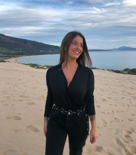 Zhanet Filipova desnudos de modelos imágenes