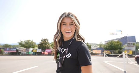 Hailie Deegan profile image