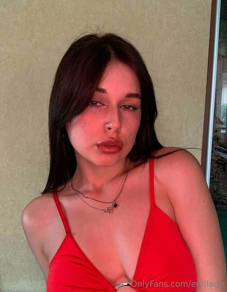 emilage star du porno gratuite des photos