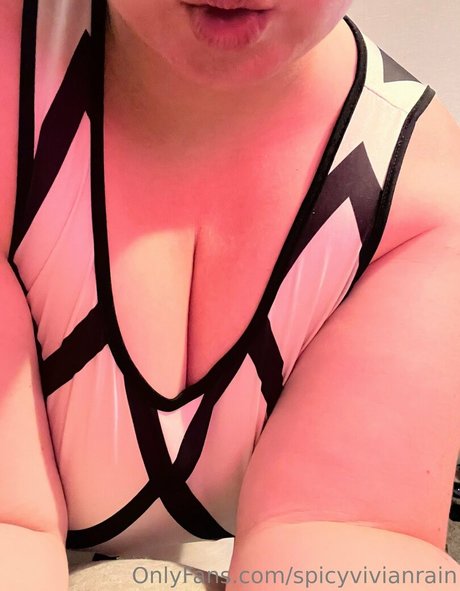 spicyvivianrain haut étoile collection