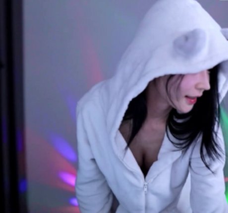 Leetk0410 naked pornstar images