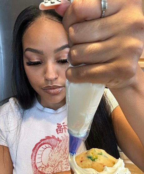 biancathebaker pornstar xxx image