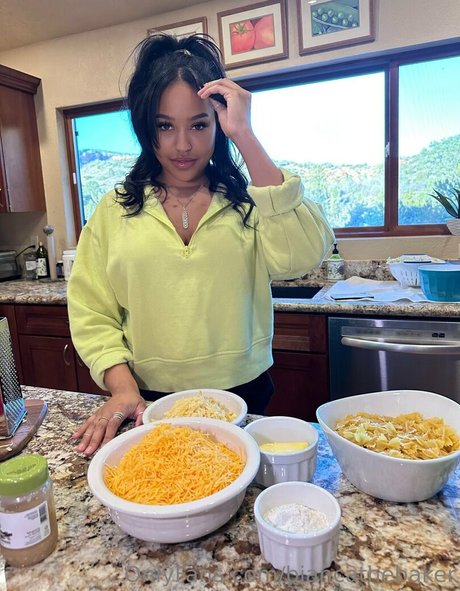 biancathebaker hd pornstar gallery