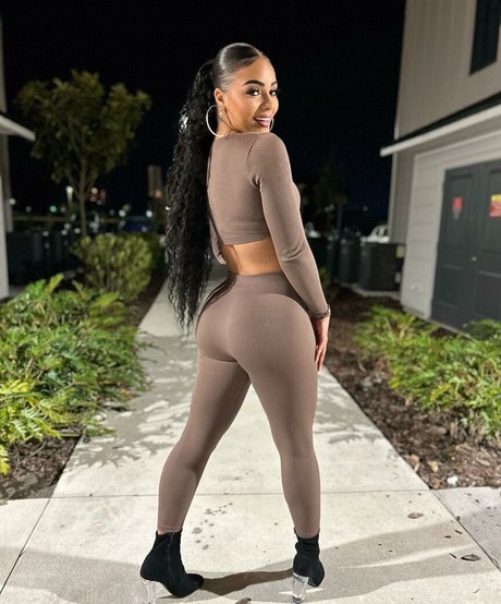 Jaida Parker WWE modelo bonita imágenes