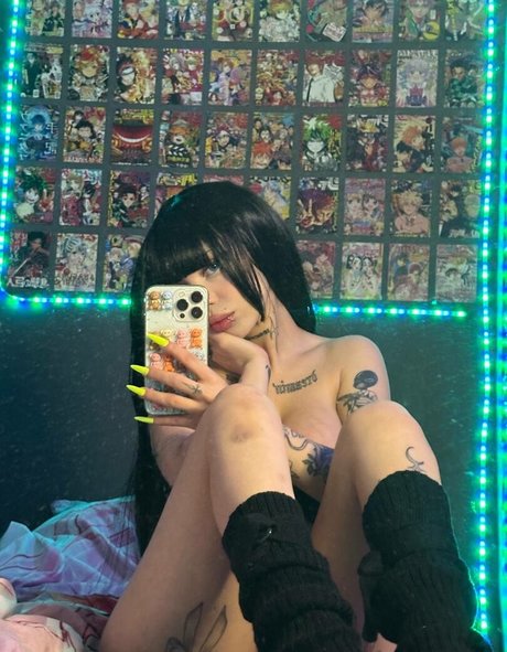 yeahmur estrella porno atractiva foto