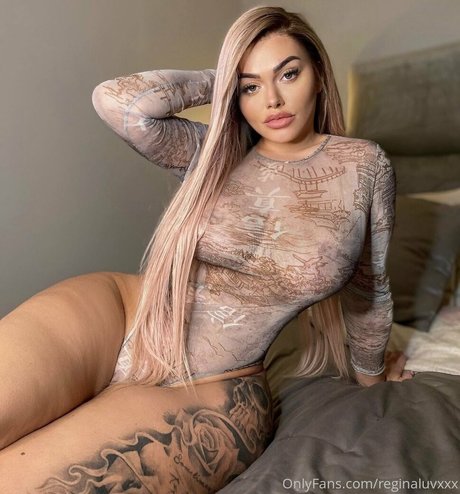 emilyregina Miniature