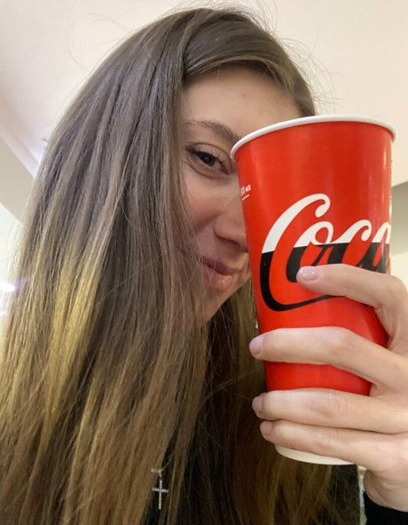 gros chatte noire onlyfans assez nue collection