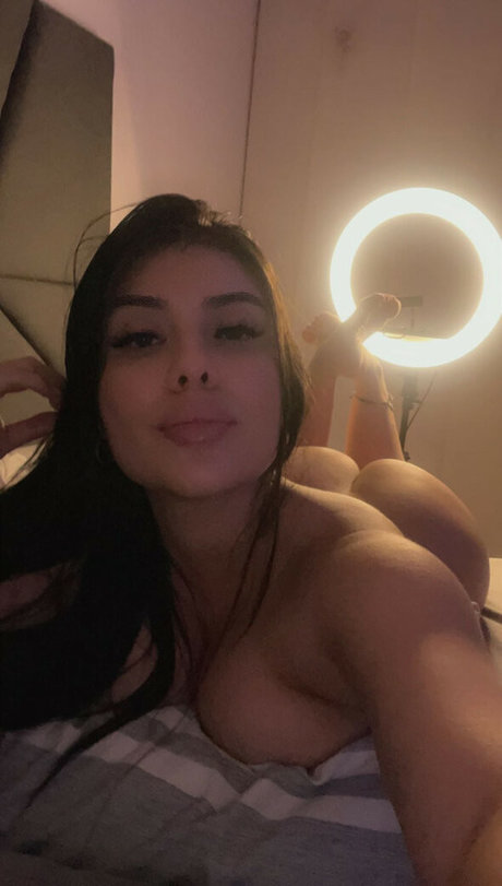 Daniela Ocampo star erotic picture