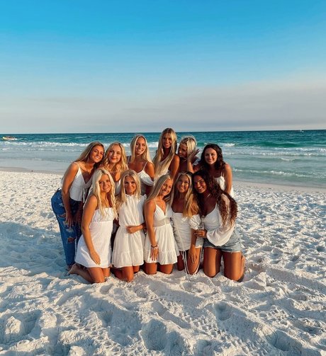 Abbie Bruney modèle archive