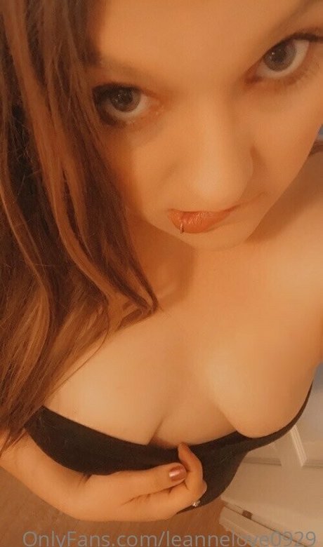 leannelove1992 star du porno de haute qualité galerie