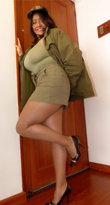 Sonia Net actress images