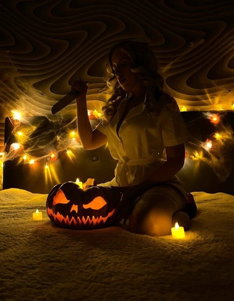 nightivy estrella porno bonita fotos