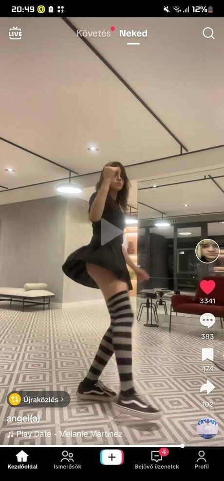 Isabella Angelina étoile de l'art des photos