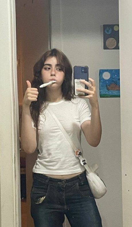 Isabella Angelina actriz perfecta foto