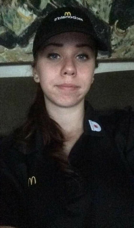 Emily Giangaspro modèle hd images