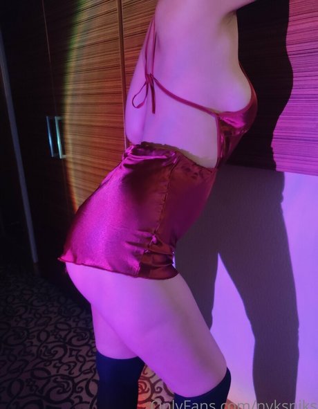 Nyks Niks star exclusive gallery
