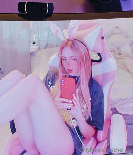chelly x high quality pornstar photo