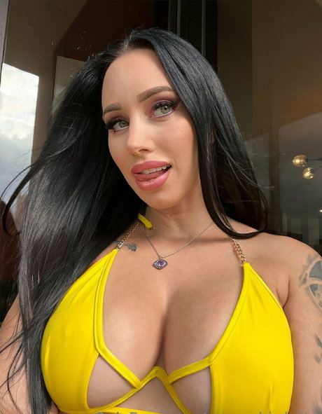 moneybirdette actriz exclusiva archivo