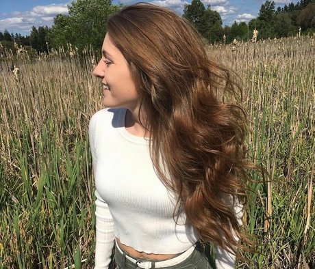 Brenna Winters modelo agradable foto