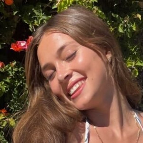 Lola Juarez top star image