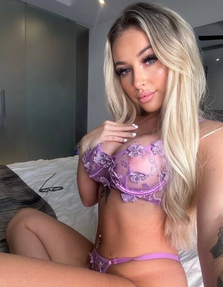 sophielouise1x star du porno xxx collection