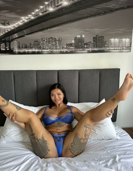 akirazayy pornstar beautiful picture