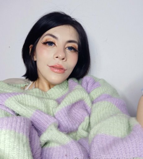 minakin modelo xxx fotos