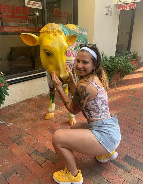 ailu perez ufc hd pornstar photo