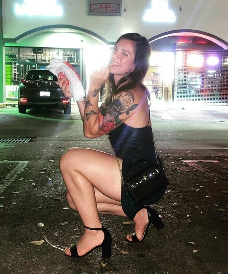 ailu perez ufc modèle de sexe photos