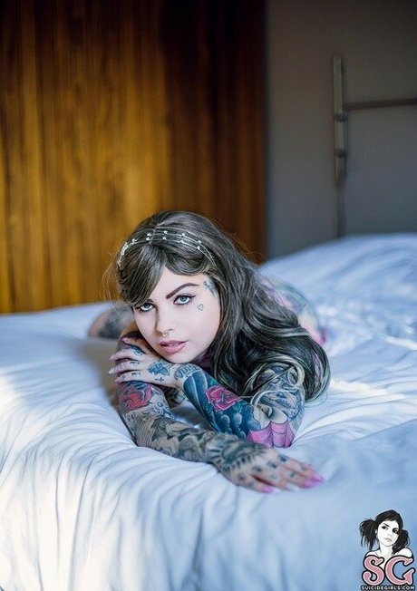 Tatycamili pornstar exclusive photo