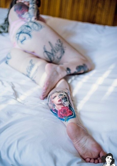 Tatycamili pornstar nudes picture