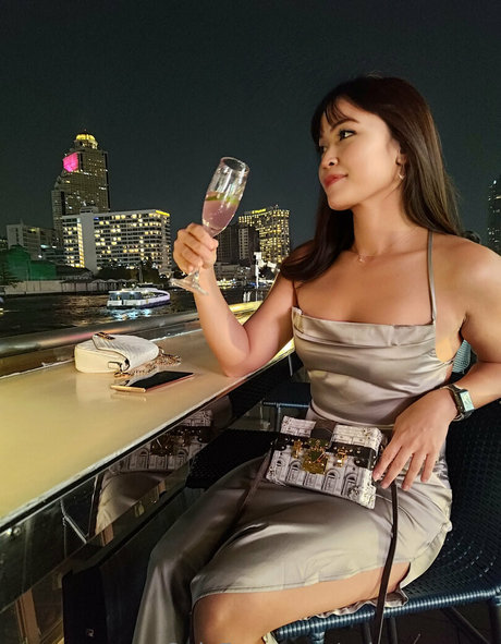 asian eyes v actriz sexual galería