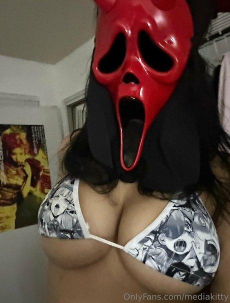 mediakitty star erotic images