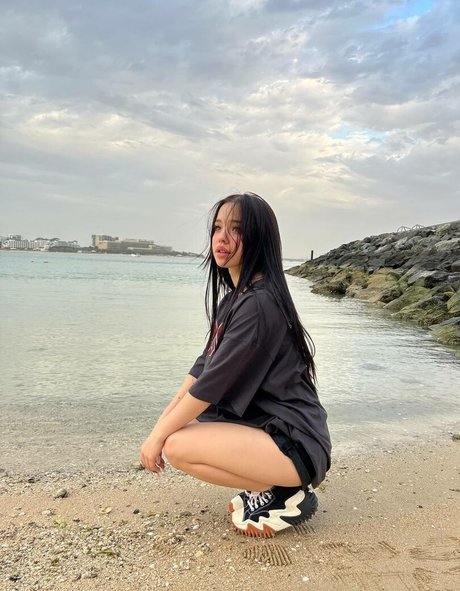 lyna com model sex image