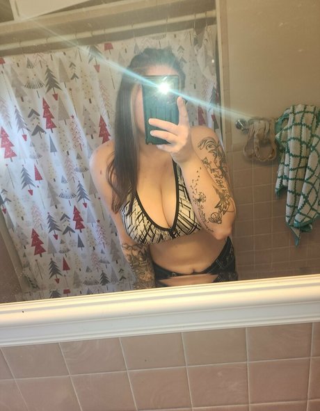 tatted shadow top actress img