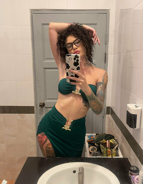 iamvirtuallady pornstar high quality image