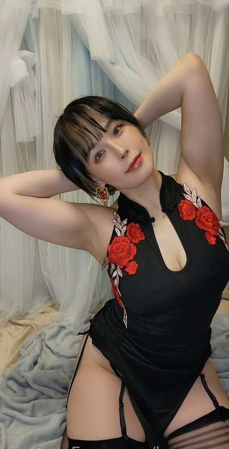 kanaaxo hermosa estrella porno imágenes