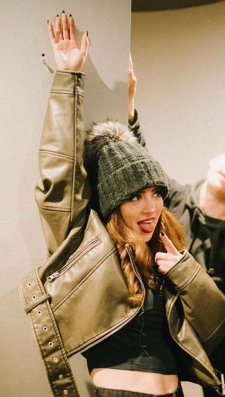 Chrissy Costanza modelo perfecto imagen