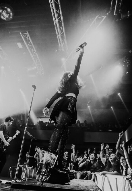 Chrissy Costanza estrella hd galerías