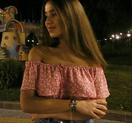Valeriia Simavonian top actress gallery