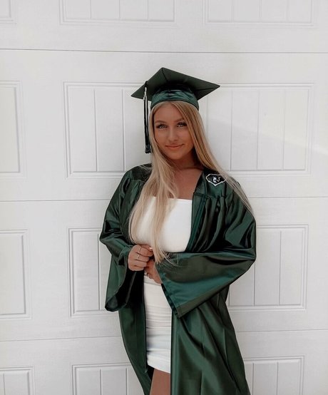 Trinity Charlton étoile nue des photos