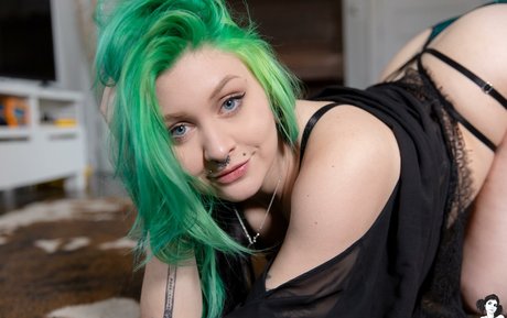 Chalkmoon hermosa actriz imágenes