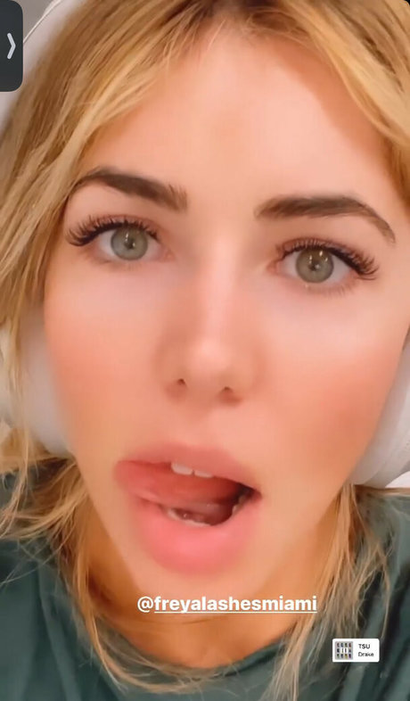 Emmy Corinne desnudos estrella imagen