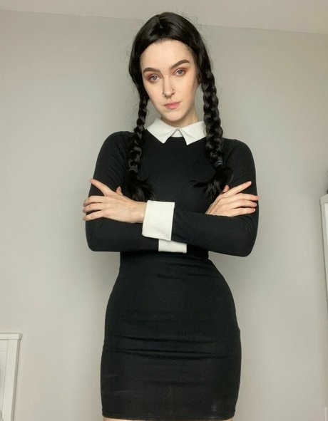 Rae Moonn star top archive