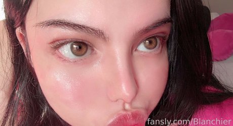 Theimpartialbunny sex model photos