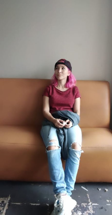 Asuka Muller actriz caliente archivo