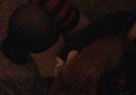 butter on a poptart69 estrella desnuda imagen