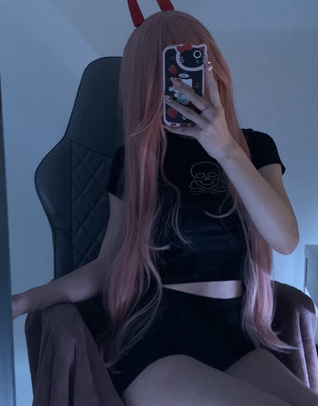 bvnnny estrella porno bonita imágenes