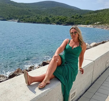 Vesna Justwoman42 modelo hd archivo